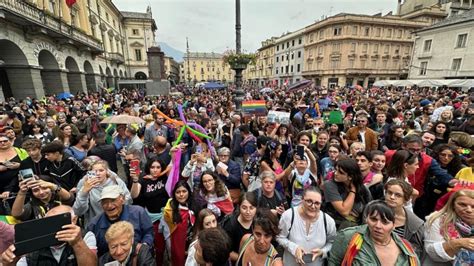 bakeca gay aosta|Locali gay in Valle dAosta: Tutti i locali e le serate LGBTQ+ dove ...